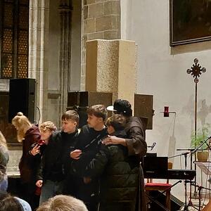Konzert P. Sandesh Manuel mit Band