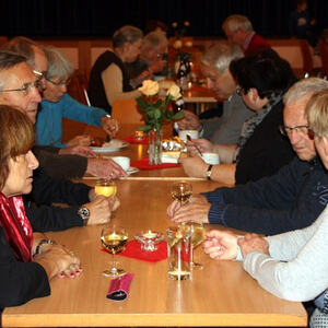 Christkönigssonntag, KWG und Frühschoppen des FA Caritas