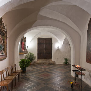 Kreuzgang unserer Kirche